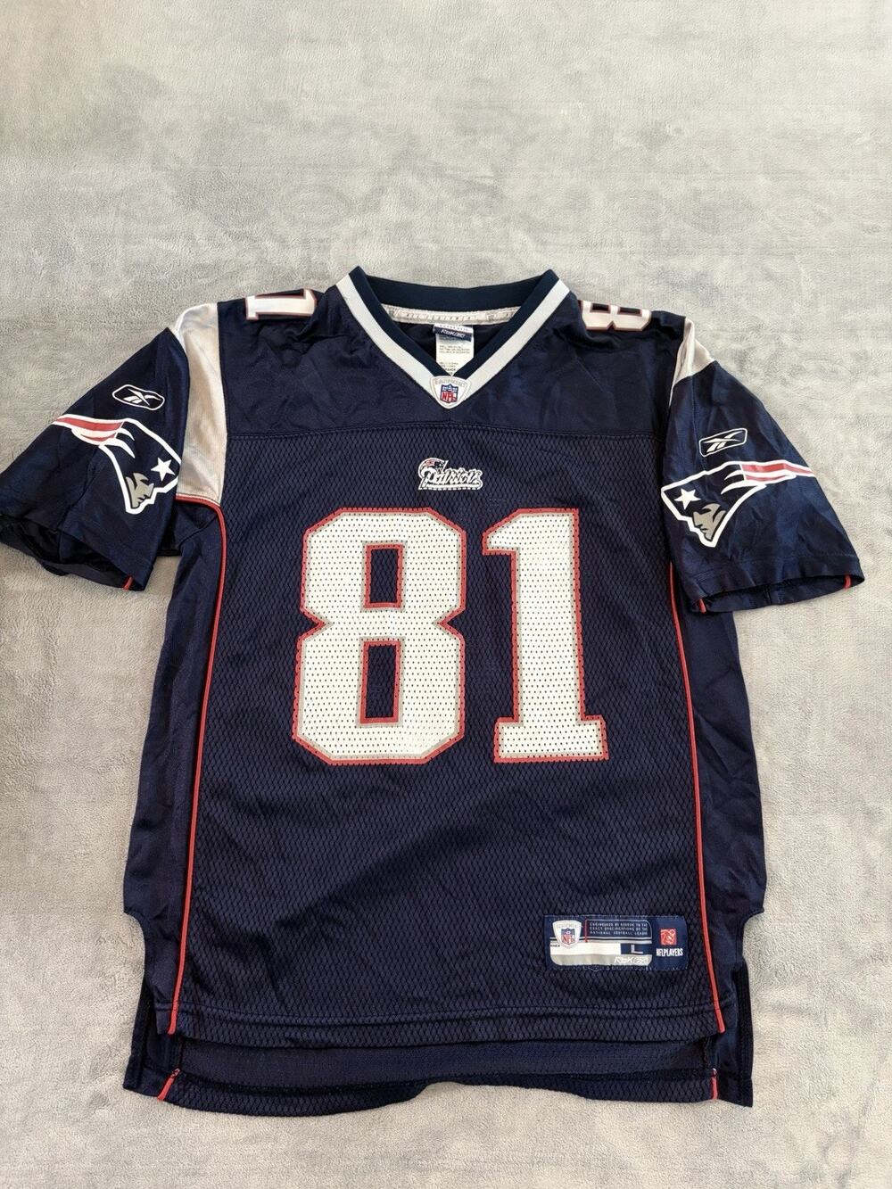 Reebok NFL New England Patriots Randy Moss #81 Jersey Youth Boys Size L 14-16